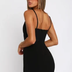 Look My Way Mini Dress Black -Outlet Poise Nest Store 05.04.2323291