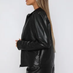 Reminds Me Of You PU Jacket Black -Outlet Poise Nest Store 20.07.23 242038