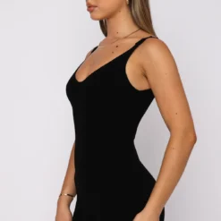 Always Loyal Knit Playsuit Black -Outlet Poise Nest Store 28.10.21 1361