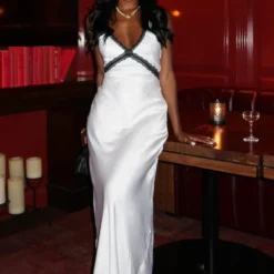 Event Ready Maxi Dress White -Outlet Poise Nest Store 353186952 620960399963939 8473630398364013084 n