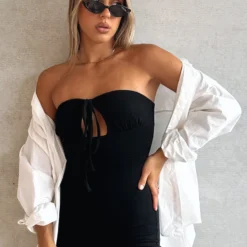 Finer Things Playsuit Black 11 Finer Things Playsuit Black -Outlet Poise Nest Store FINER THINGS PLAYSUIT050123 01 scaled