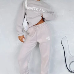 Offstage Sweater Moon -Outlet Poise Nest Store IMG 9095 scaled