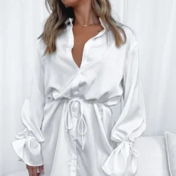 Only Gets Better Mini Dress Off White