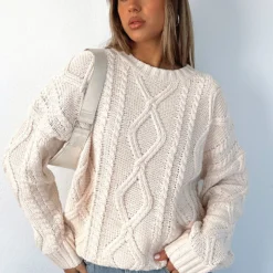 Strong Attraction Knit Sweater Cream -Outlet Poise Nest Store STRONG ATTRACTION BUSTIER 23.05.23 04 scaled