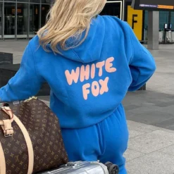 Offstage Hoodie Azure -Outlet Poise Nest Store ana 3d2874d3 25c1 44d7 ad05 04499e02a02f